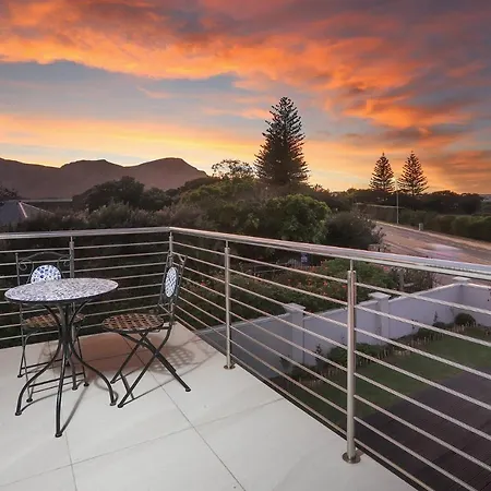 269 On Main Holiday Home Hermanus Buitenkant foto