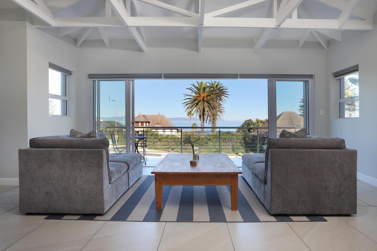 269 On Main Villa Hermanus